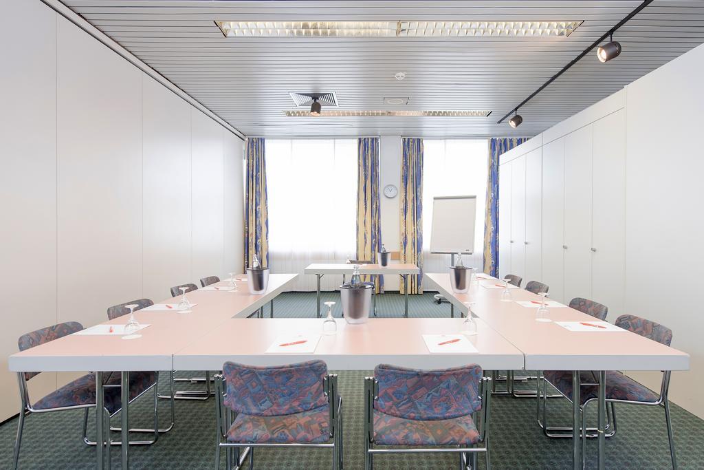 Ibis Paderborn City Ngoại thất bức ảnh