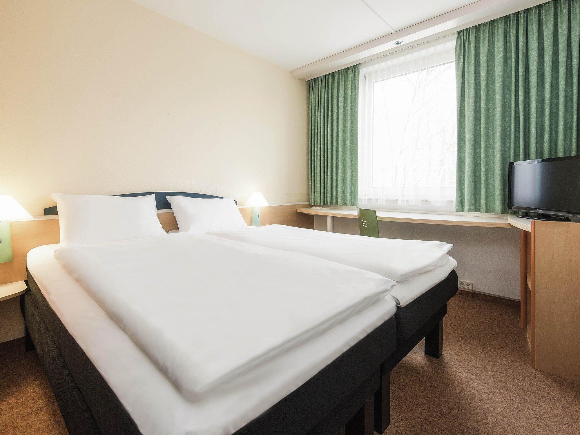 Ibis Paderborn City Ngoại thất bức ảnh